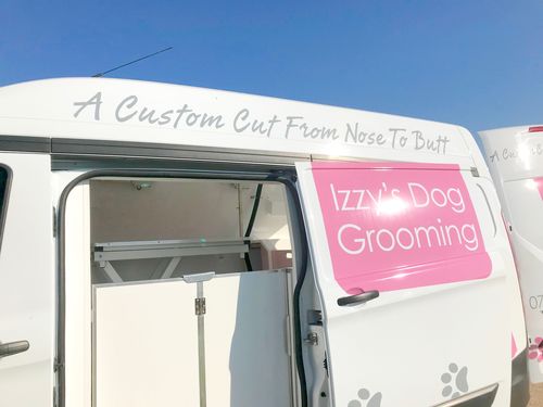  Izzy's dog grooming